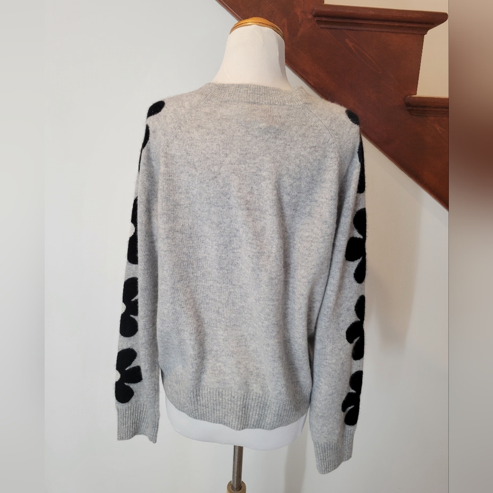Cynthia Rowley 100% 2-ply Cashmere Floral Grey Sweater Size L New - Picture 6 of 6
